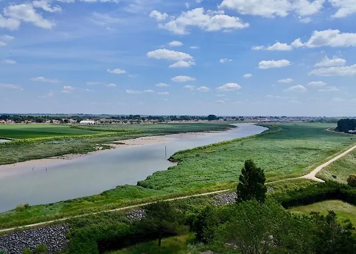 La Folie Fautaise - 500 M - Pool Lägenhet